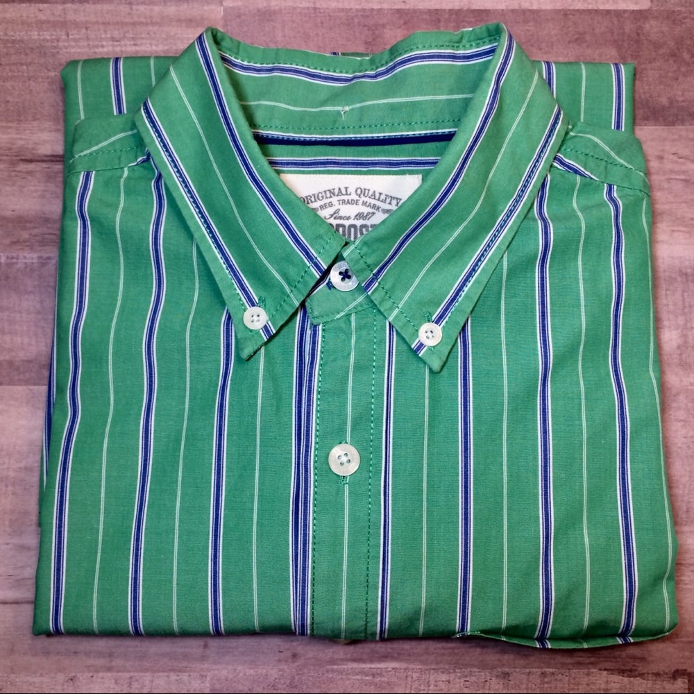 Aeropostale Men’s Green Stripe Button Down - Picture 3 of 5